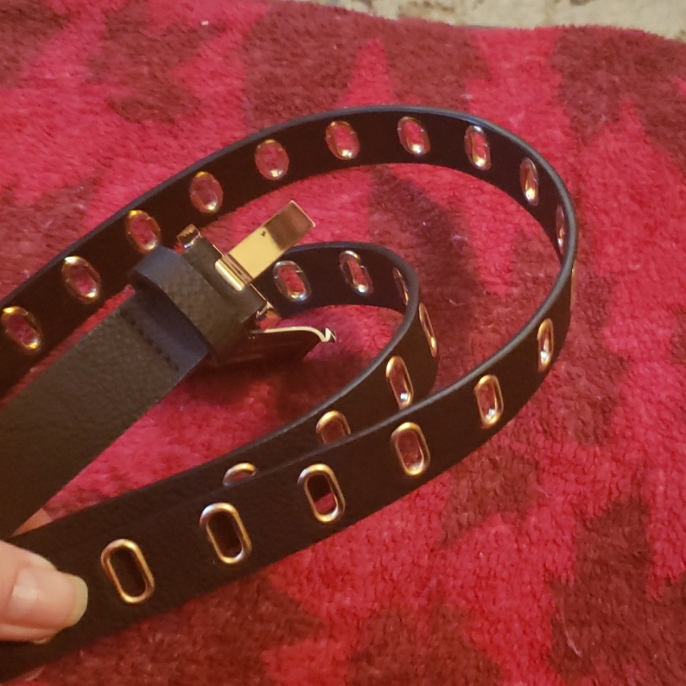 Belt - Picture 3 of 3